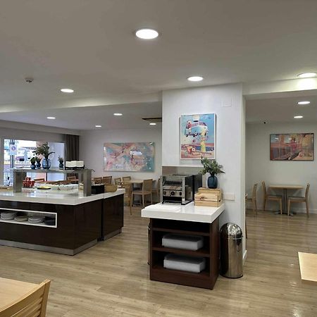 Estudio Pyr Privado Frente Al Puerto De Fuengirola Eksteriør bilde