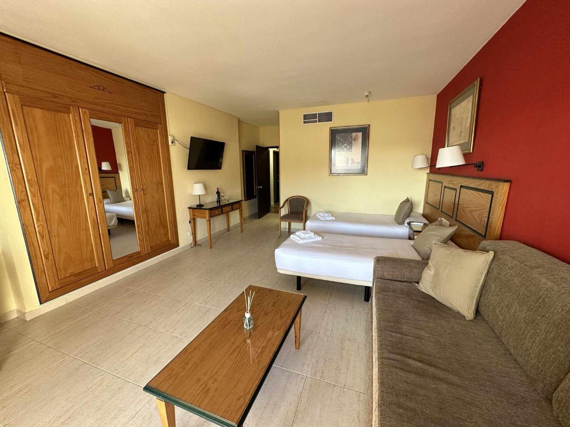 Estudio Pyr Privado Frente Al Puerto De Fuengirola Eksteriør bilde